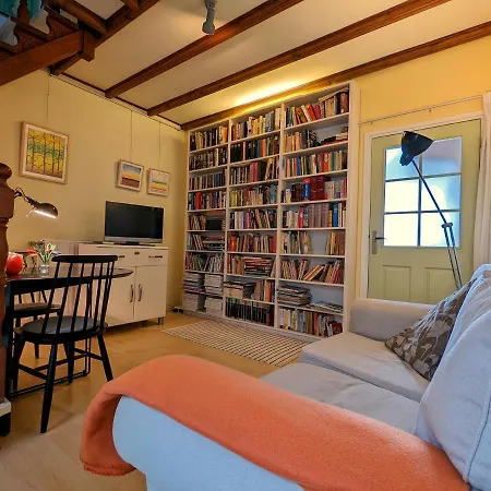 Bed & Breakfast De Slaapmus Boven-Leeuwen